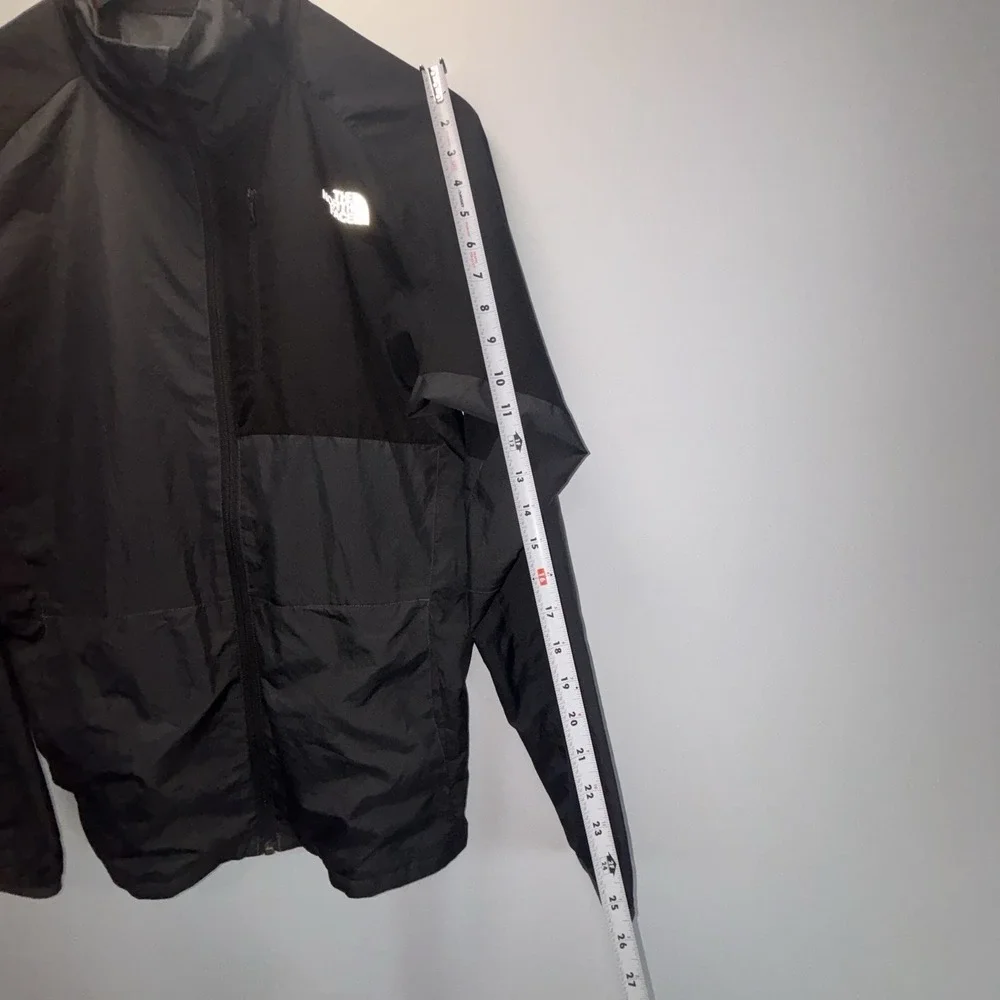 The North Face Men's Black Lightweight Full Zip Windbreaker Jacket Size Small